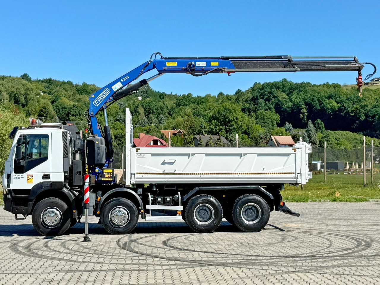 Camião basculante, Camião grua Iveco TRAKKER 450 * FASSI F215A.0.22 + FUNK / 8x4 *TOP: foto 6
