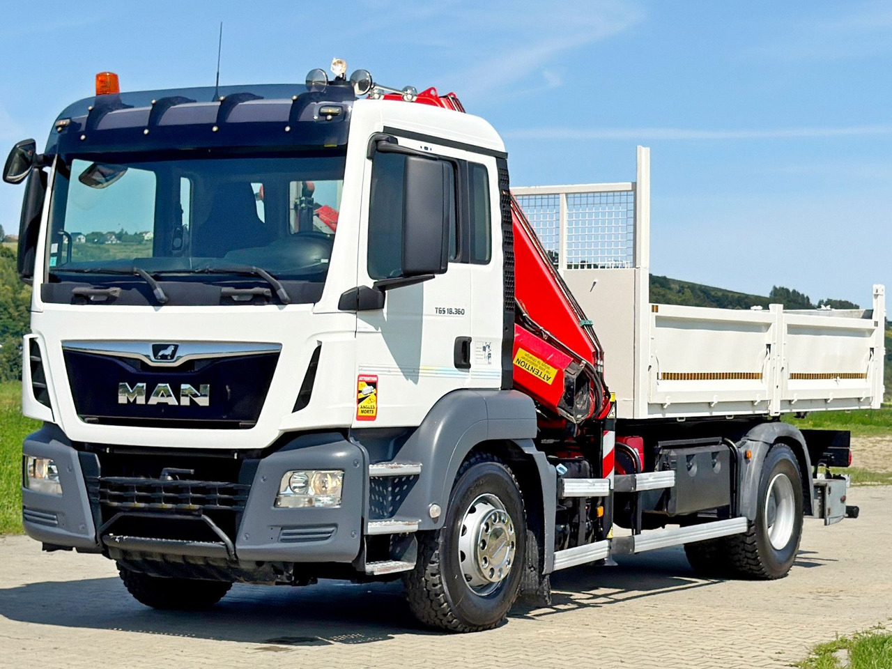 MAN TGS 18.360 * FASSI F135A.0.23 + FUNK * TOP - Camião basculante, Camião grua: foto 3 MAN TGS 18.360 * FASSI F135A.0.23 + FUNK * TOP - Camião basculante, Camião grua: foto 3