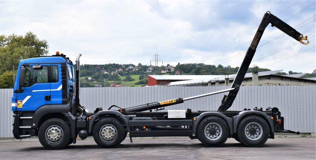 MAN TGS 35.400 Abrollkipper *8x4* Top Zustand! - Camião polibenne: foto 5 MAN TGS 35.400 Abrollkipper *8x4* Top Zustand! - Camião polibenne: foto 5