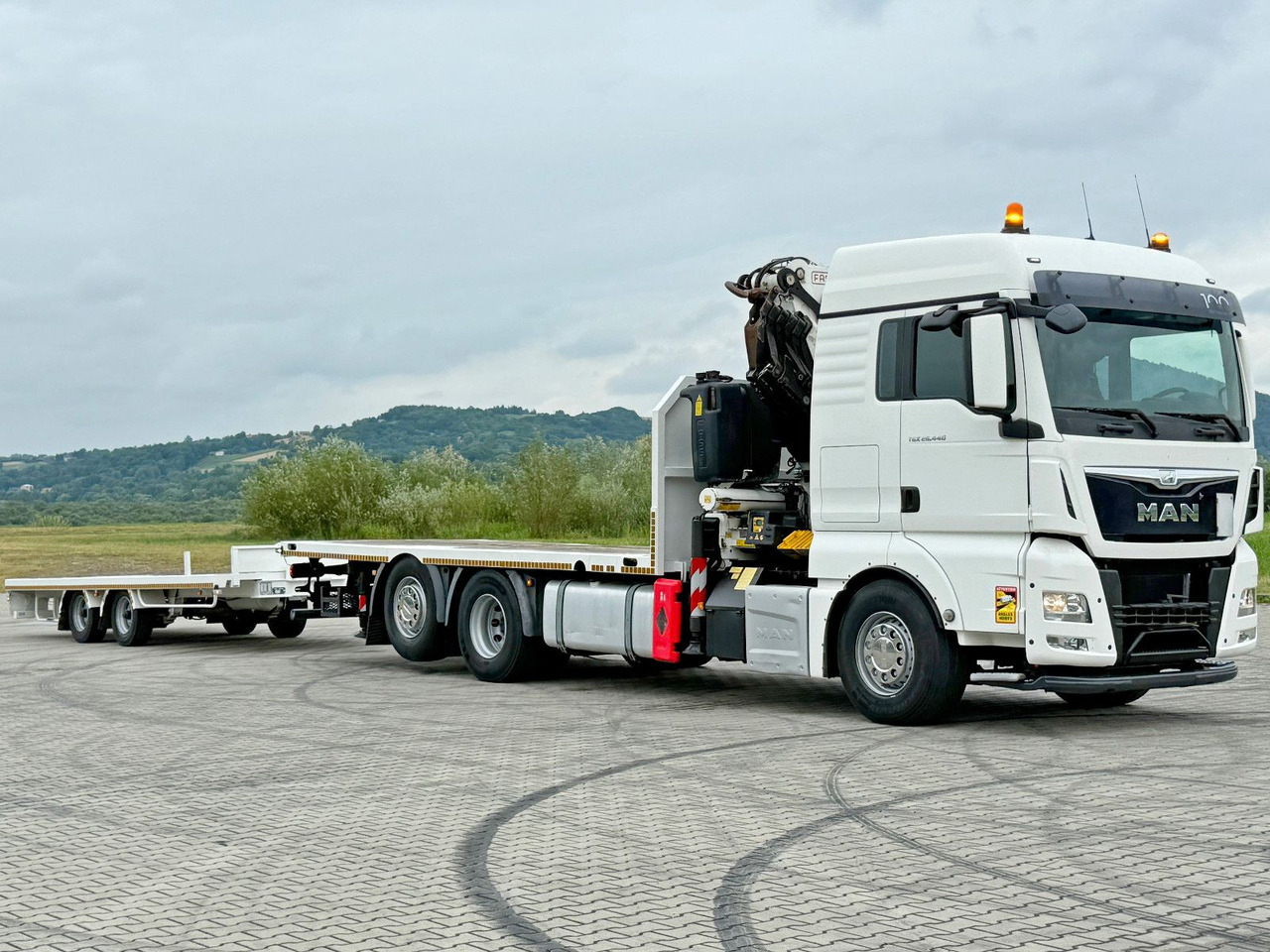 MAN TGX 26.440 * FASSI F455A.2.26E + FUNK + Anhänger - Camião grua: foto 4 MAN TGX 26.440 * FASSI F455A.2.26E + FUNK + Anhänger - Camião grua: foto 4