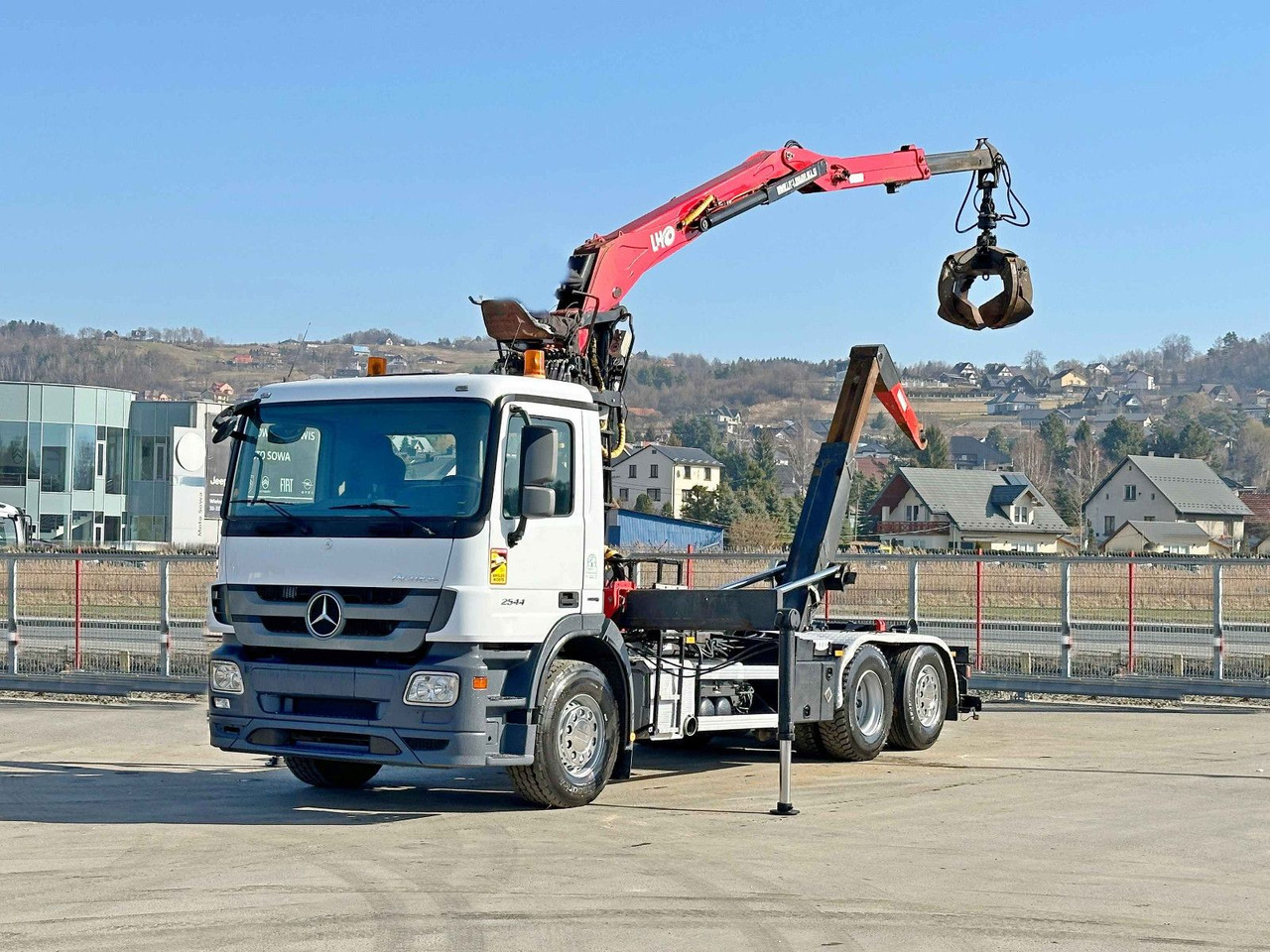 Mercedes-Benz ACTROS 2544 * ABROLLKIPPER * LHO L190Z(78) * TOP - Camião polibenne, Camião grua: foto 2 Mercedes-Benz ACTROS 2544 * ABROLLKIPPER * LHO L190Z(78) * TOP - Camião polibenne, Camião grua: foto 2