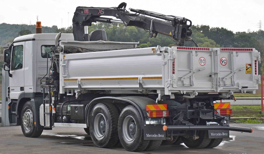 Mercedes-Benz ACTROS 2641 * HIAB 144 B-2 DUO * 6x4 *TOPZUSTAND - Camião basculante, Camião grua: foto 5 Mercedes-Benz ACTROS 2641 * HIAB 144 B-2 DUO * 6x4 *TOPZUSTAND - Camião basculante, Camião grua: foto 5