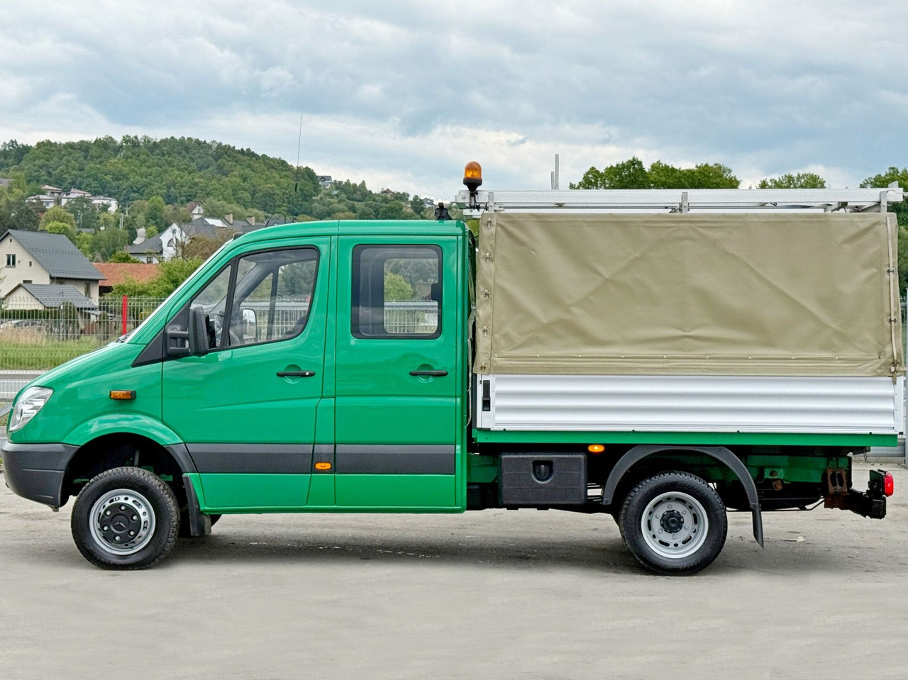 Mercedes-Benz Sprinter 516 CDI* Doppel Kabine! 4x4 *TOPZUSTAND - Carrinha basculante: foto 5 Mercedes-Benz Sprinter 516 CDI* Doppel Kabine! 4x4 *TOPZUSTAND - Carrinha basculante: foto 5