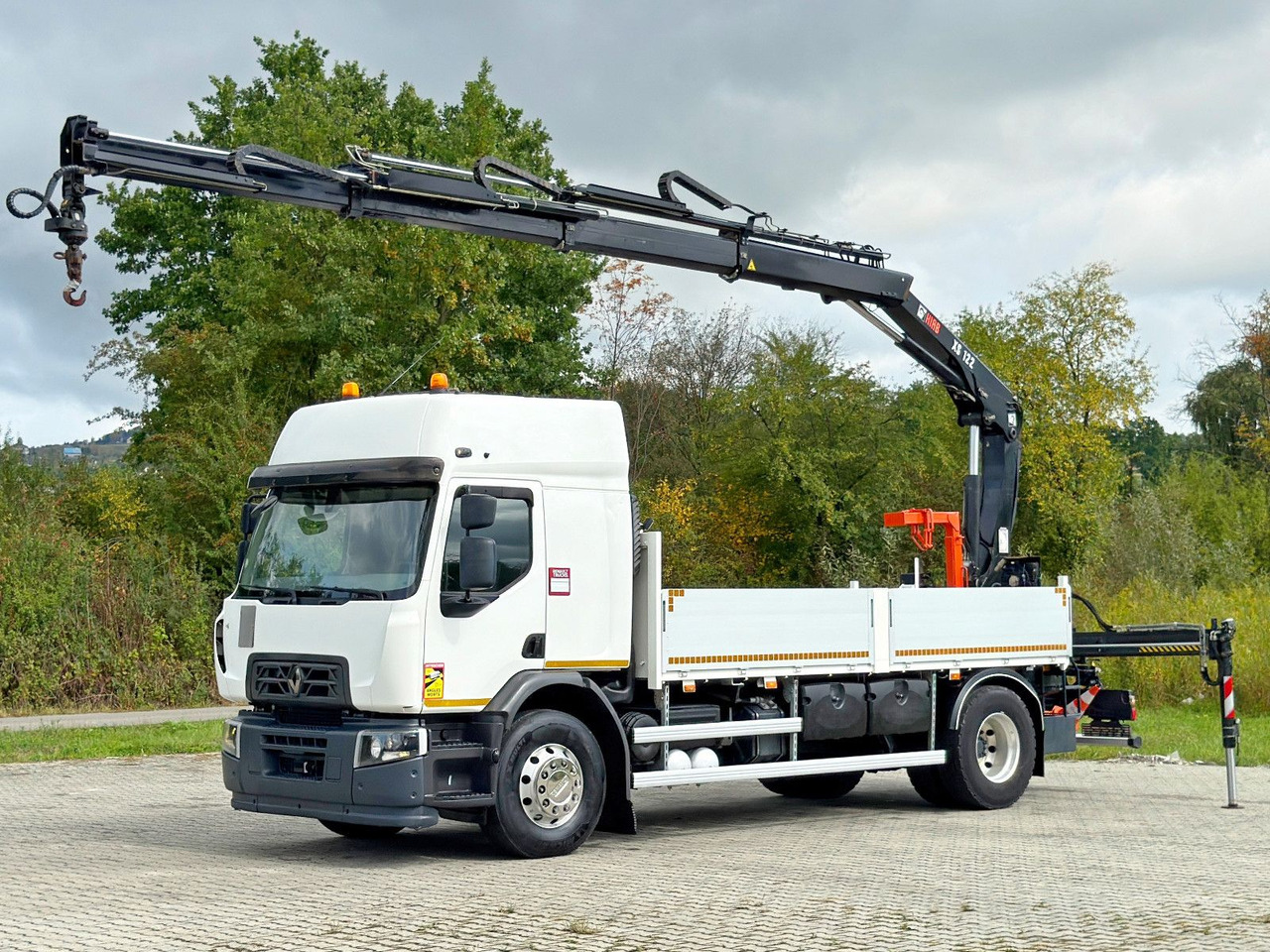 Renault C 430 * HIAB 122 B - 3 HIDUO + FUNK * TOP - Camião grua: foto 2 Renault C 430 * HIAB 122 B - 3 HIDUO + FUNK * TOP - Camião grua: foto 2