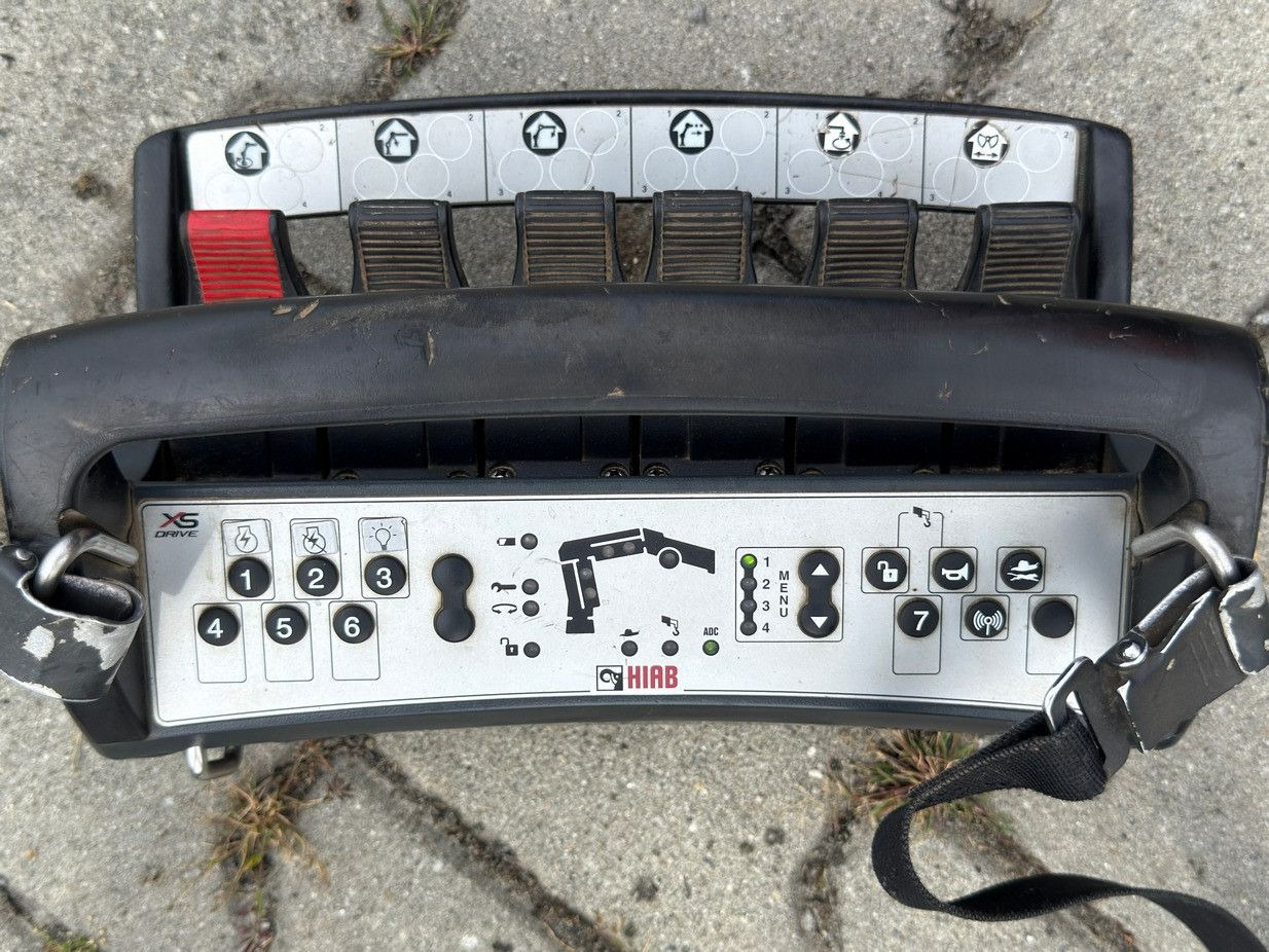 Camião basculante, Camião grua Renault K 380 * HIAB 144 BS - 3 HIDUO + FUNK * 6x4 * TOP: foto 13