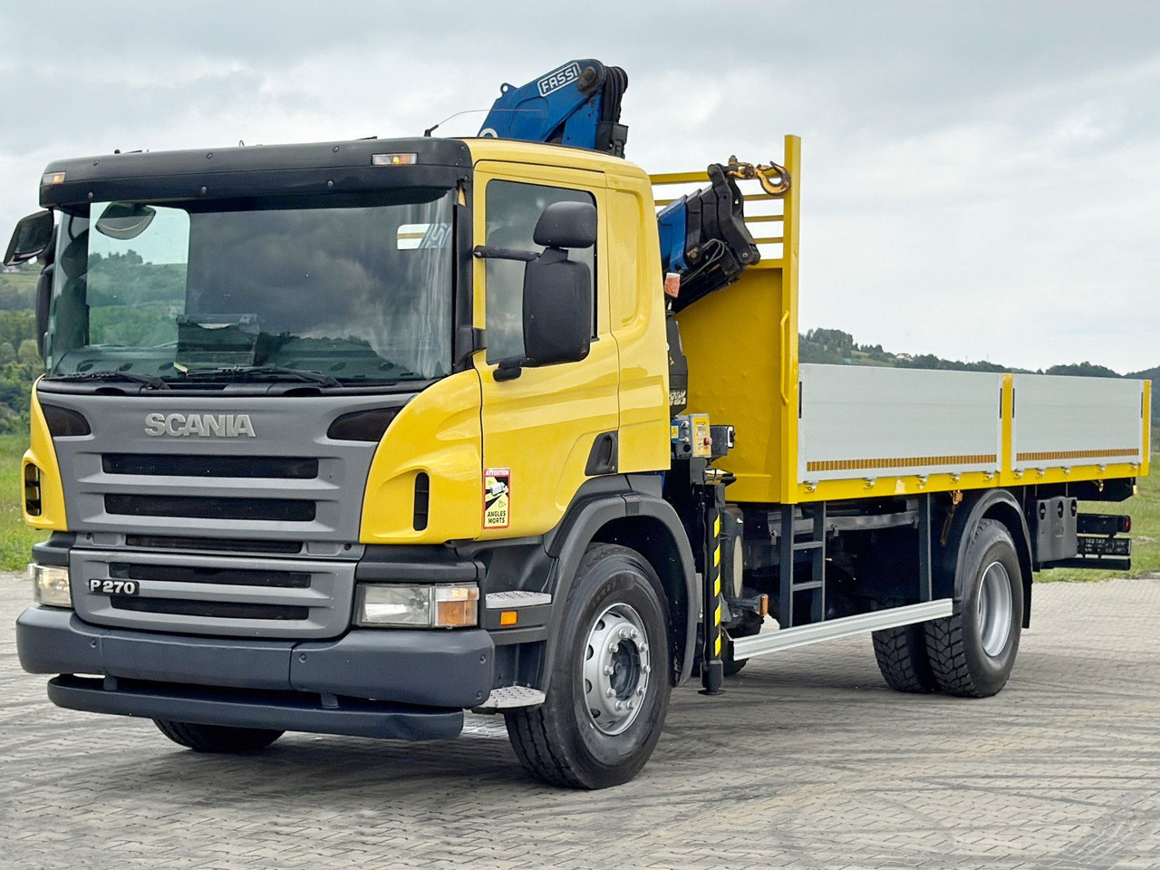 Scania P 270 * FASSI F110A.23 + FUNK * TOPZUSTAND - Camião grua: foto 4 Scania P 270 * FASSI F110A.23 + FUNK * TOPZUSTAND - Camião grua: foto 4
