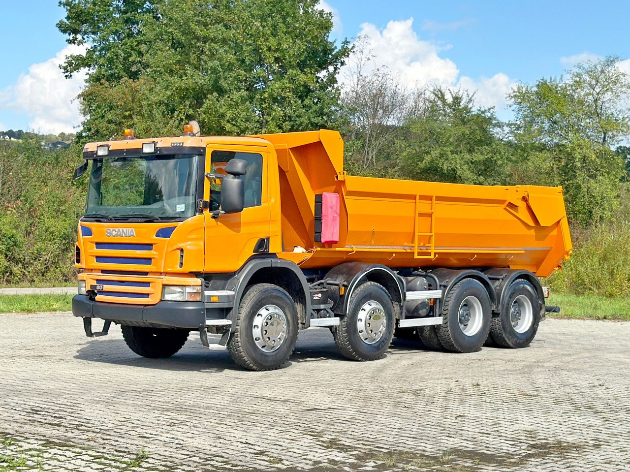 Scania P 380 Kipper * 8x4 * TOPZUSTAND - Camião basculante: foto 2 Scania P 380 Kipper * 8x4 * TOPZUSTAND - Camião basculante: foto 2