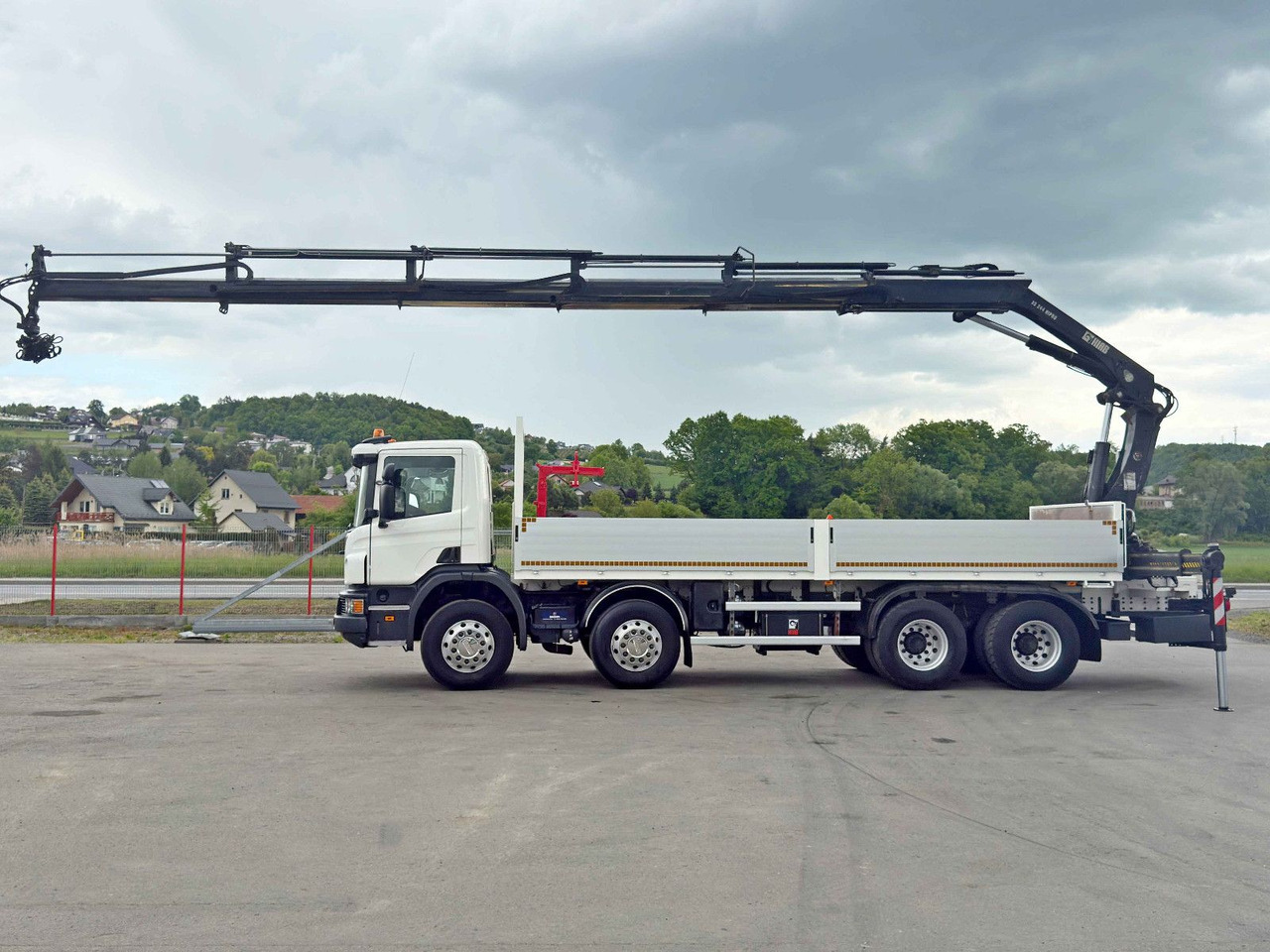 Scania P 410*PLATFORM 7,00m*HIAB 244 E-5 HIPRO+FUNK/8x4 Scania P 410*PRITSCHE 7,00m*HIAB 244 E-5 HIPRO+FUNK/8x4 - Camião grua, Camião de caixa aberta/ Plataforma: foto 5 Scania P 410*PLATFORM 7,00m*HIAB 244 E-5 HIPRO+FUNK/8x4 Scania P 410*PRITSCHE 7,00m*HIAB 244 E-5 HIPRO+FUNK/8x4 - Camião grua, Camião de caixa aberta/ Plataforma: foto 5