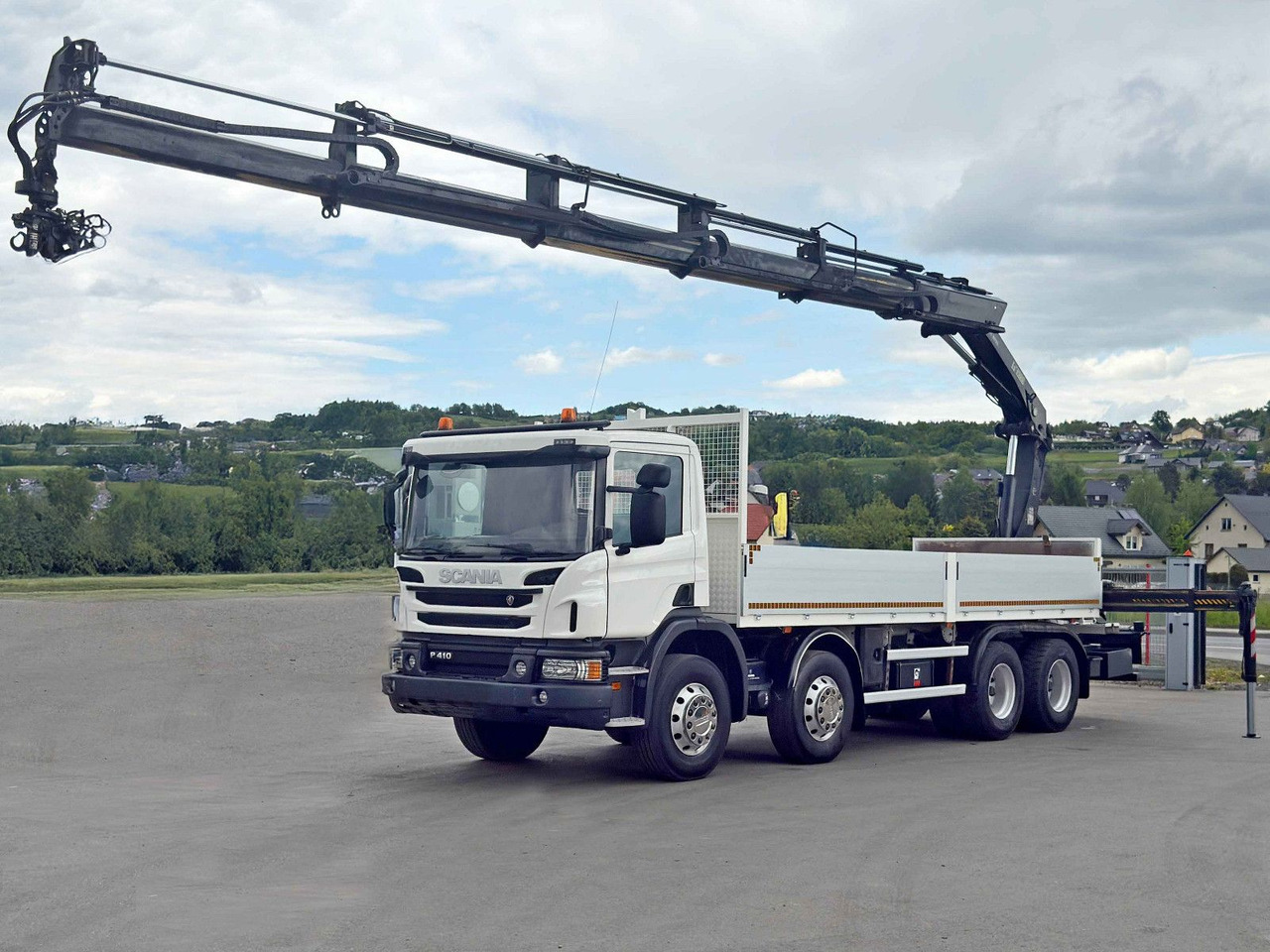 Scania P 410*PLATFORM 7,00m*HIAB 244 E-5 HIPRO+FUNK/8x4 Scania P 410*PRITSCHE 7,00m*HIAB 244 E-5 HIPRO+FUNK/8x4 - Camião grua, Camião de caixa aberta/ Plataforma: foto 2 Scania P 410*PLATFORM 7,00m*HIAB 244 E-5 HIPRO+FUNK/8x4 Scania P 410*PRITSCHE 7,00m*HIAB 244 E-5 HIPRO+FUNK/8x4 - Camião grua, Camião de caixa aberta/ Plataforma: foto 2