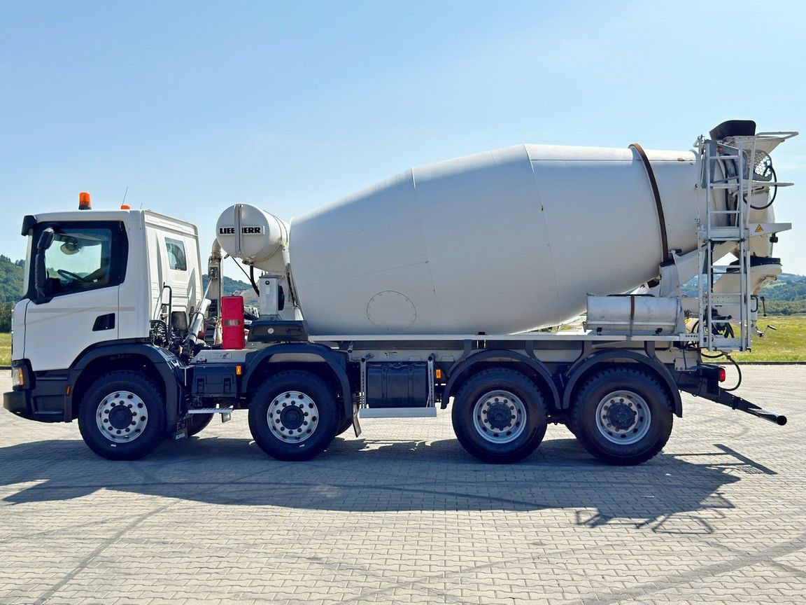 Scania P 450 * Betonmischer * 8x4 * TOPZUSTAND - Camião betoneira: foto 3 Scania P 450 * Betonmischer * 8x4 * TOPZUSTAND - Camião betoneira: foto 3