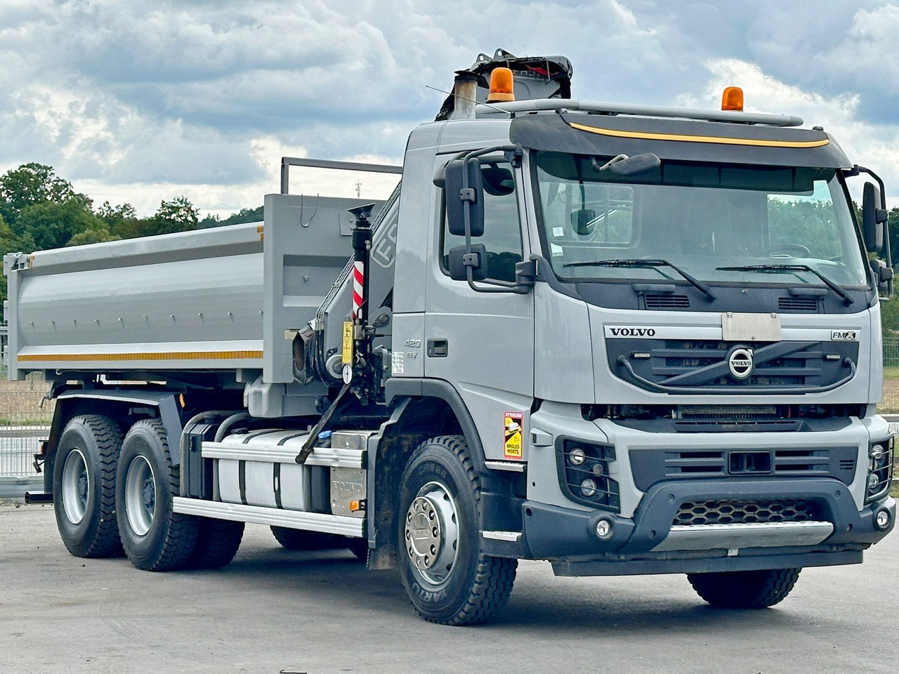 Volvo FMX 420 Kipper 5,10m *FASSI F155A.0.22+FUNK/6x4 - Camião grua: foto 4 Volvo FMX 420 Kipper 5,10m *FASSI F155A.0.22+FUNK/6x4 - Camião grua: foto 4