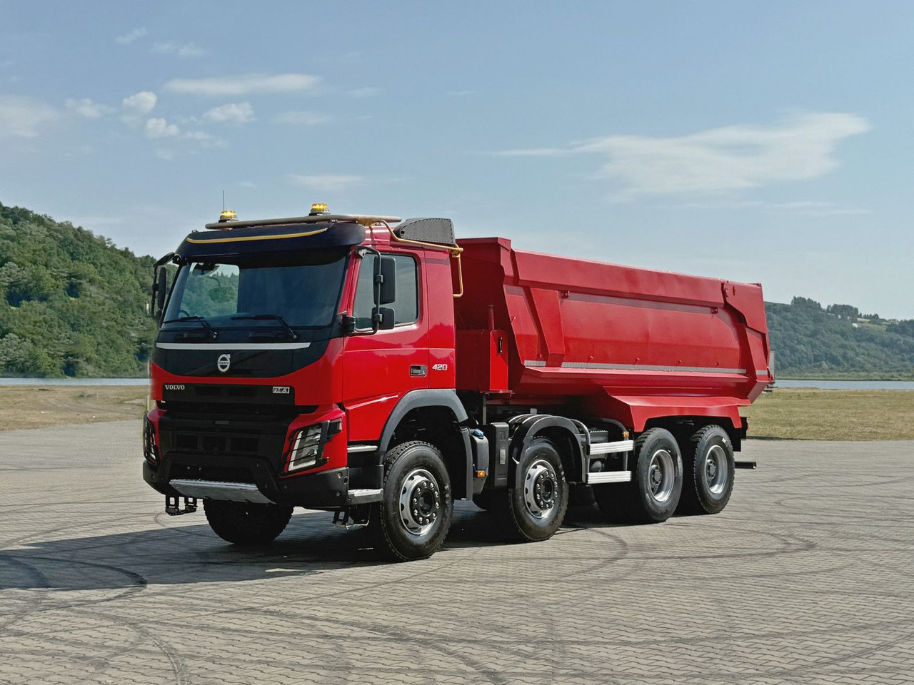 Volvo FMX 420 Kipper * TOPZUSTAND / 8x4 ! - Camião basculante: foto 1 Volvo FMX 420 Kipper * TOPZUSTAND / 8x4 ! - Camião basculante: foto 1