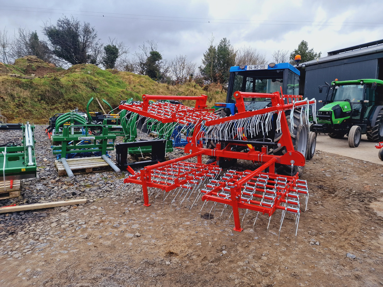 Jarmet 6 Metre Tine Harrow - Grade de dentes flexíveis: foto 1 Jarmet 6 Metre Tine Harrow - Grade de dentes flexíveis: foto 1