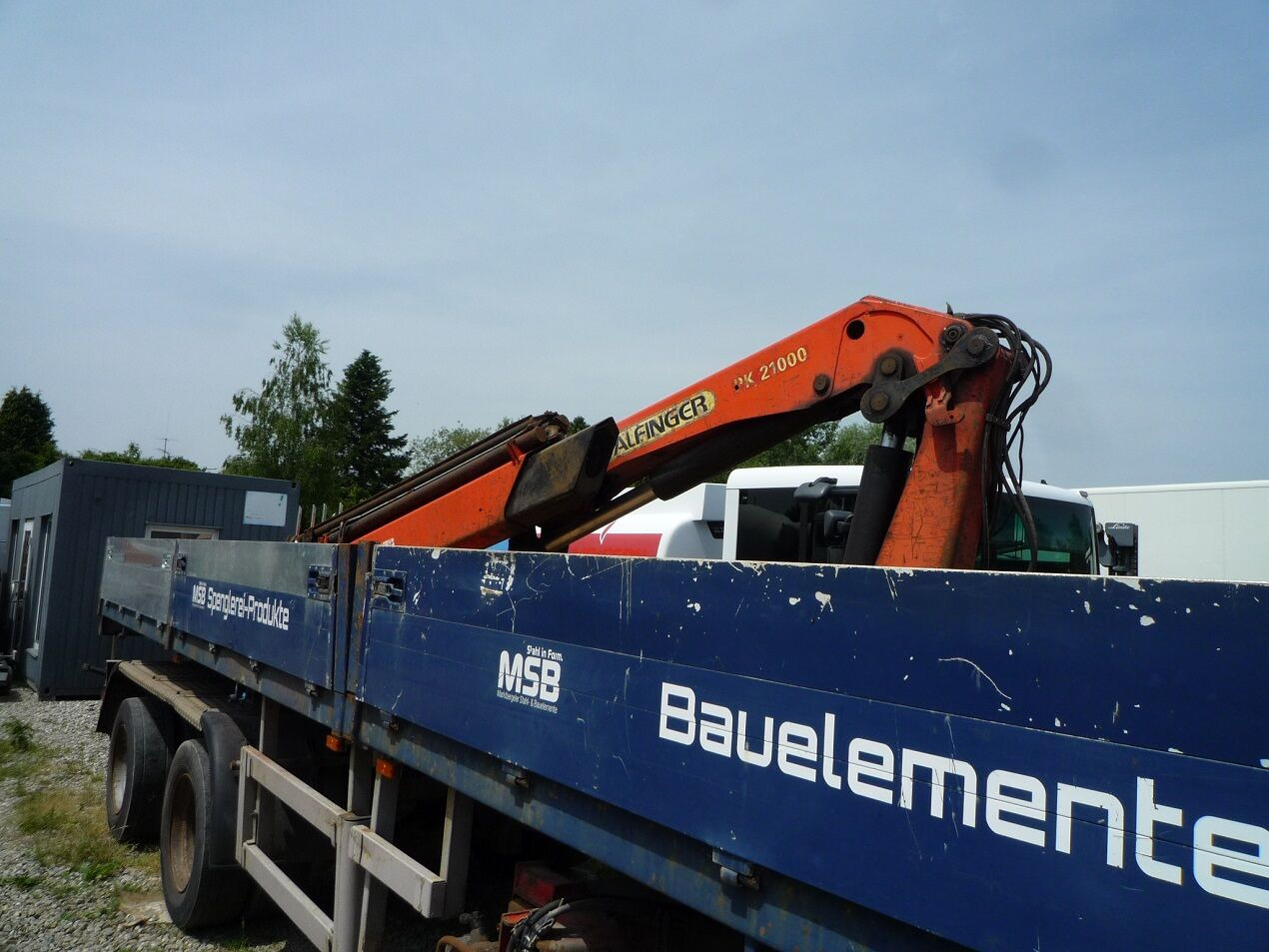 Diversen SPL 2.18L Grünenfelder SPL 2.18L - Semi-reboque plataforma/ Caixa aberta: foto 1 Diversen SPL 2.18L Grünenfelder SPL 2.18L - Semi-reboque plataforma/ Caixa aberta: foto 1