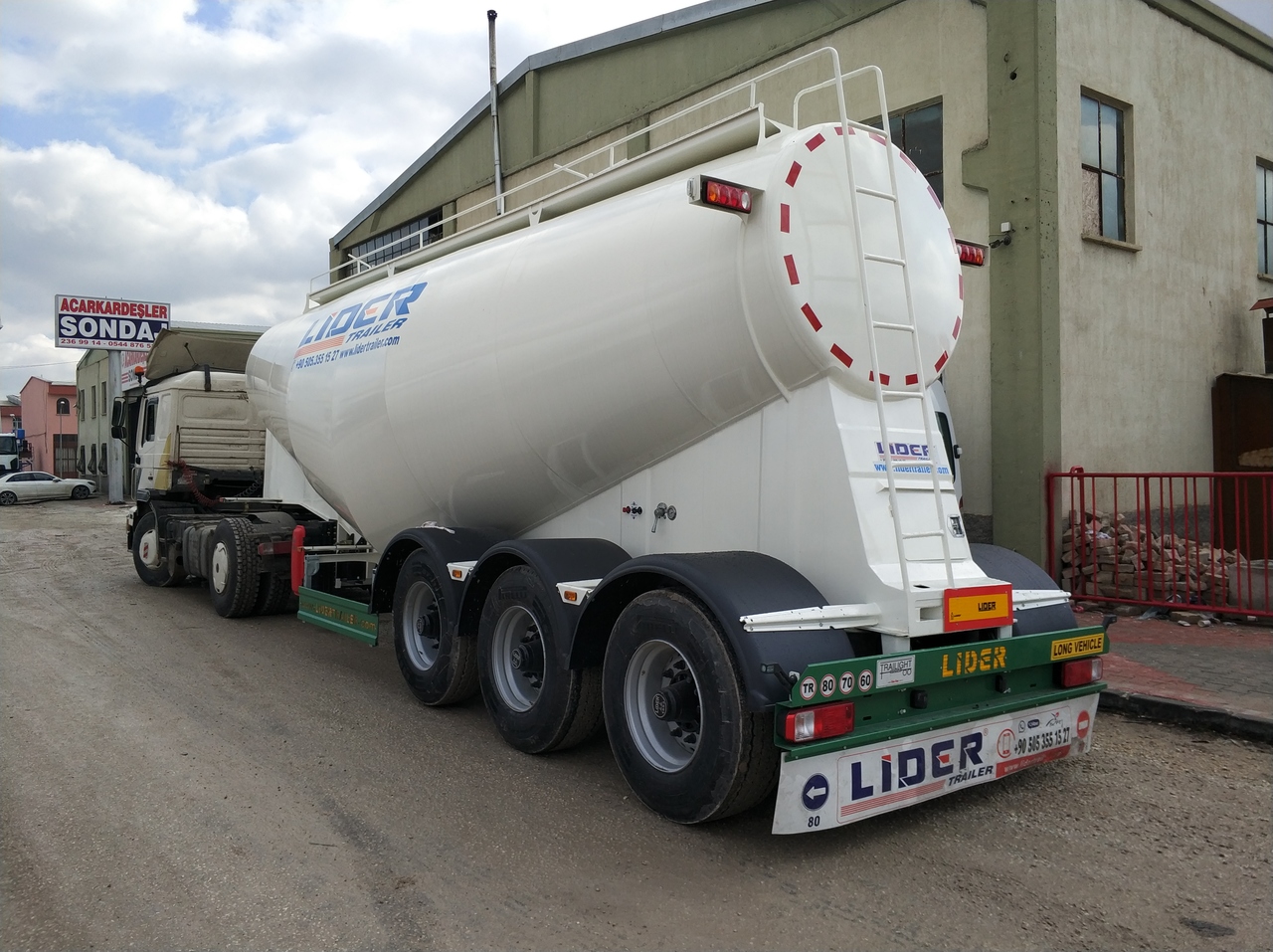Semirreboque tanque para transporte de cemento novo LIDER 2025  MODEL NEW CEMENT TANKER: foto 14