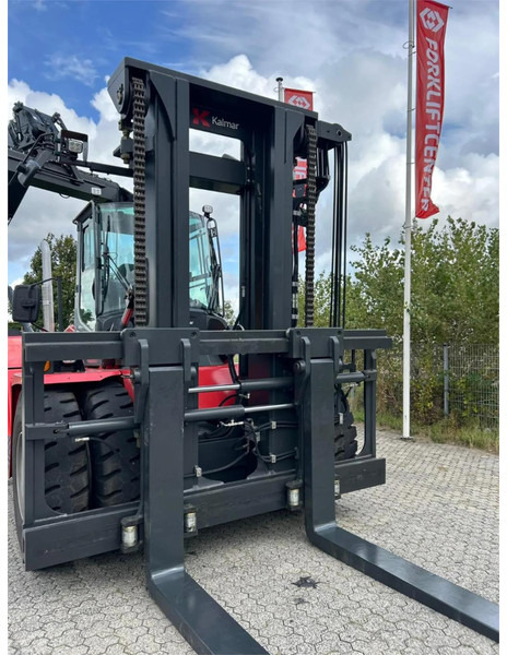 Kalmar DCG250-12 - Empilhadeira a diesel: foto 5 Kalmar DCG250-12 - Empilhadeira a diesel: foto 5