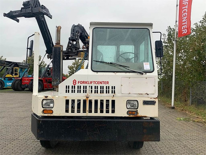 Tractor de terminal Kalmar Ottawa 50: foto 6