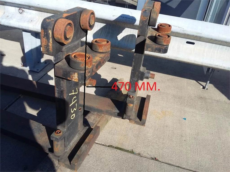 Kalmar ROLL-TYPE 2440X125X50 - Garfos por Equipamento de movimentação: foto 5 Kalmar ROLL-TYPE 2440X125X50 - Garfos por Equipamento de movimentação: foto 5