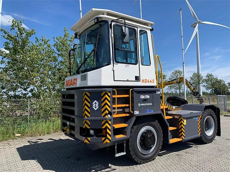 Mafi HD445 4x4 - Tractor de terminal: foto 1 Mafi HD445 4x4 - Tractor de terminal: foto 1