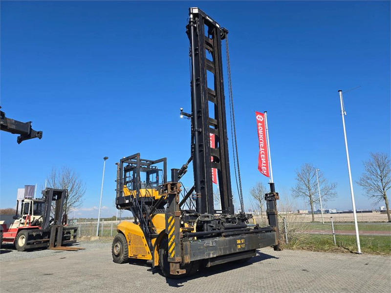 Sany SDCY100K7GC-T - Manipulador de contentor: foto 3 Sany SDCY100K7GC-T - Manipulador de contentor: foto 3