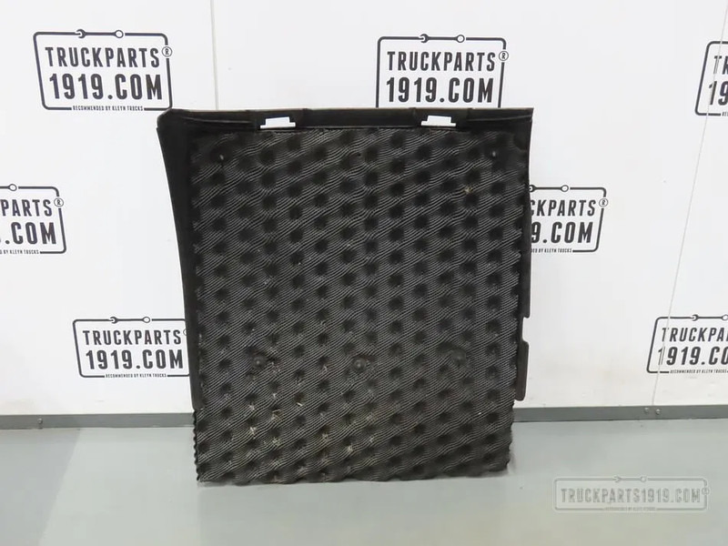 DAF 1892248 Spatbord achter Re. achter DAF - Carroceria e exterior por Camião: foto 2 DAF 1892248 Spatbord achter Re. achter DAF - Carroceria e exterior por Camião: foto 2