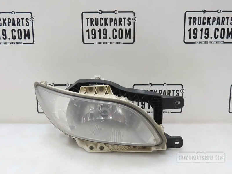 DAF 2032706 Lighting Mistlamp Re. - Farol nevoeiro por Camião: foto 1 DAF 2032706 Lighting Mistlamp Re. - Farol nevoeiro por Camião: foto 1