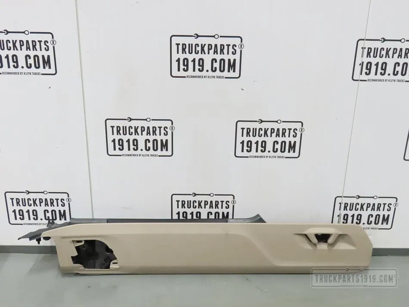 DAF 2269240 Opbergbak - Cabine e interior por Camião: foto 1 DAF 2269240 Opbergbak - Cabine e interior por Camião: foto 1