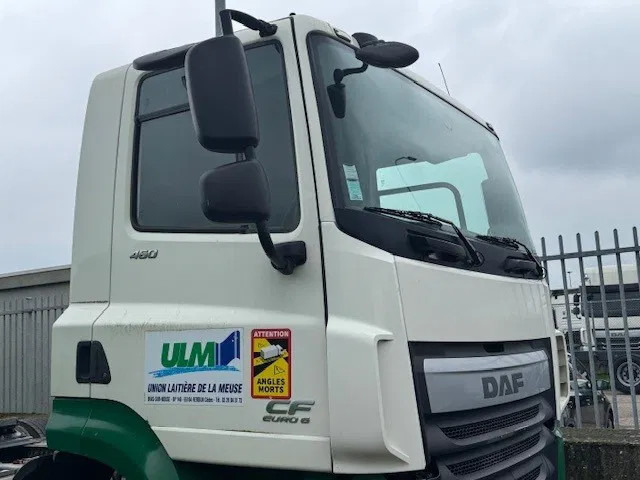 DAF CF Euro6 Cabine Compleet - Cabine e interior por Camião: foto 3 DAF CF Euro6 Cabine Compleet - Cabine e interior por Camião: foto 3