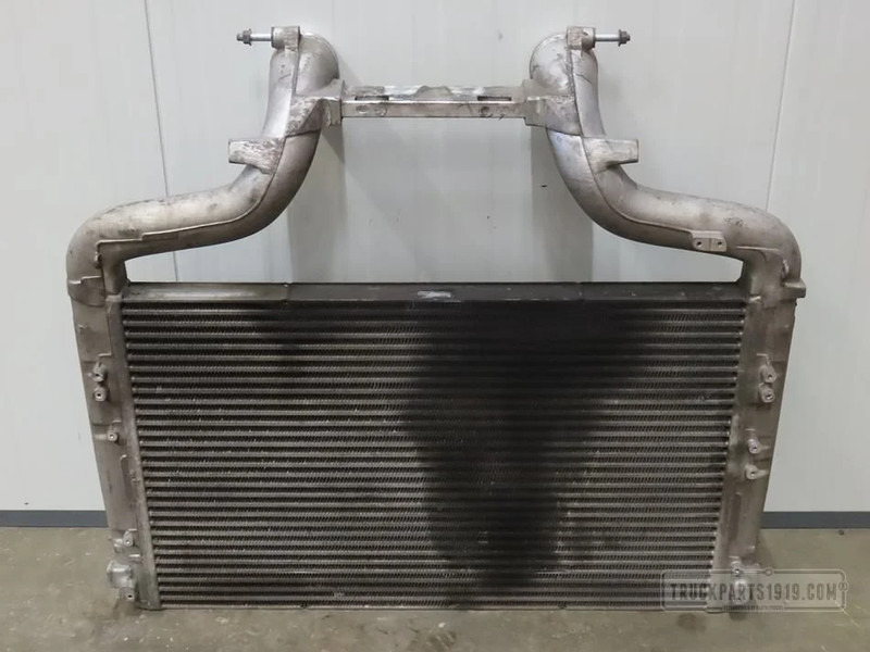 DAF Cooling System Interkoeler DAF CF - Radiador por Camião: foto 2 DAF Cooling System Interkoeler DAF CF - Radiador por Camião: foto 2