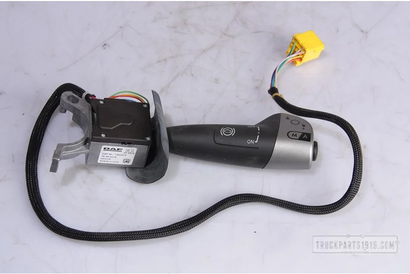 DAF Electrical System Stuurkolom schak. DAF - Comutador de coluna de direção por Camião: foto 1 DAF Electrical System Stuurkolom schak. DAF - Comutador de coluna de direção por Camião: foto 1