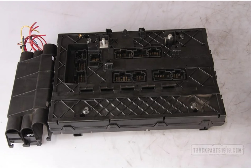 Hella Electrical System ECU SAM cabine MB MP4 - Sistema elétrico por Camião: foto 2 Hella Electrical System ECU SAM cabine MB MP4 - Sistema elétrico por Camião: foto 2