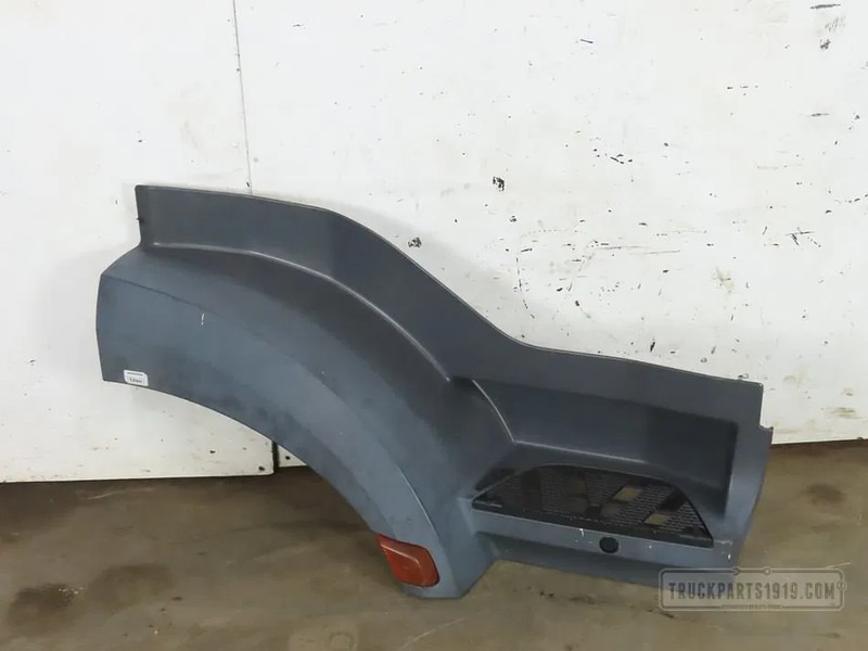 Mercedes-Benz Body & Chassis Parts Instapbak Re MB MP4 - Estribo por Camião: foto 1 Mercedes-Benz Body & Chassis Parts Instapbak Re MB MP4 - Estribo por Camião: foto 1