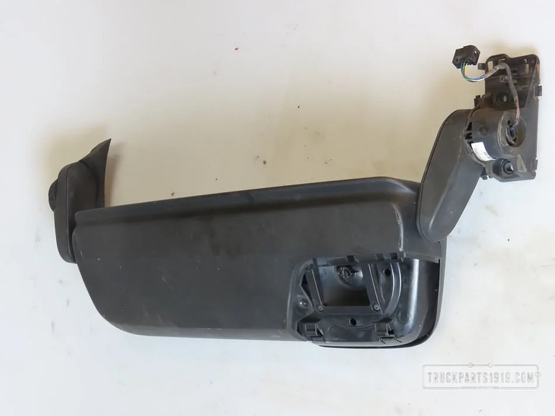 Mercedes-Benz Body & Chassis Parts Spiegel Re. MB MP4 - Espelho retrovisor por Camião: foto 2 Mercedes-Benz Body & Chassis Parts Spiegel Re. MB MP4 - Espelho retrovisor por Camião: foto 2