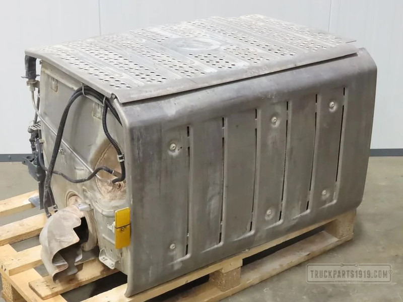 Mercedes-Benz MB Exhaust System Katalysator MP4 - Conversor catalítico por Camião: foto 1 Mercedes-Benz MB Exhaust System Katalysator MP4 - Conversor catalítico por Camião: foto 1