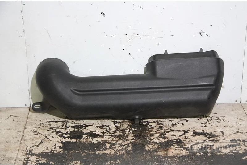 Renault Body & Chassis Parts Aanzuigbuis luchtfilter - Sistema de admissão de ar por Camião: foto 1 Renault Body & Chassis Parts Aanzuigbuis luchtfilter - Sistema de admissão de ar por Camião: foto 1