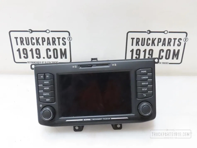 Scania 2819281 | Radio navigation - Sistema elétrico por Camião: foto 1 Scania 2819281 | Radio navigation - Sistema elétrico por Camião: foto 1