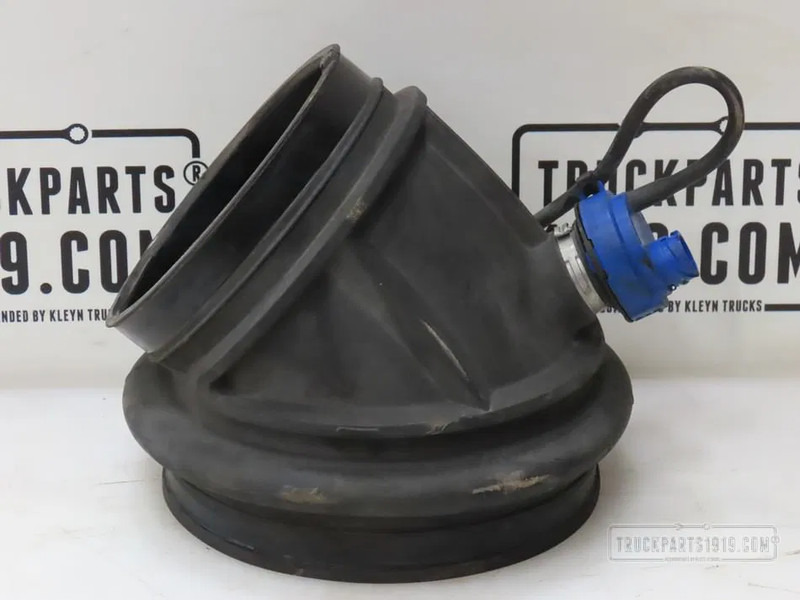 Volvo 21115482 Luchtinlaat - Sistema de admissão de ar por Camião: foto 1 Volvo 21115482 Luchtinlaat - Sistema de admissão de ar por Camião: foto 1
