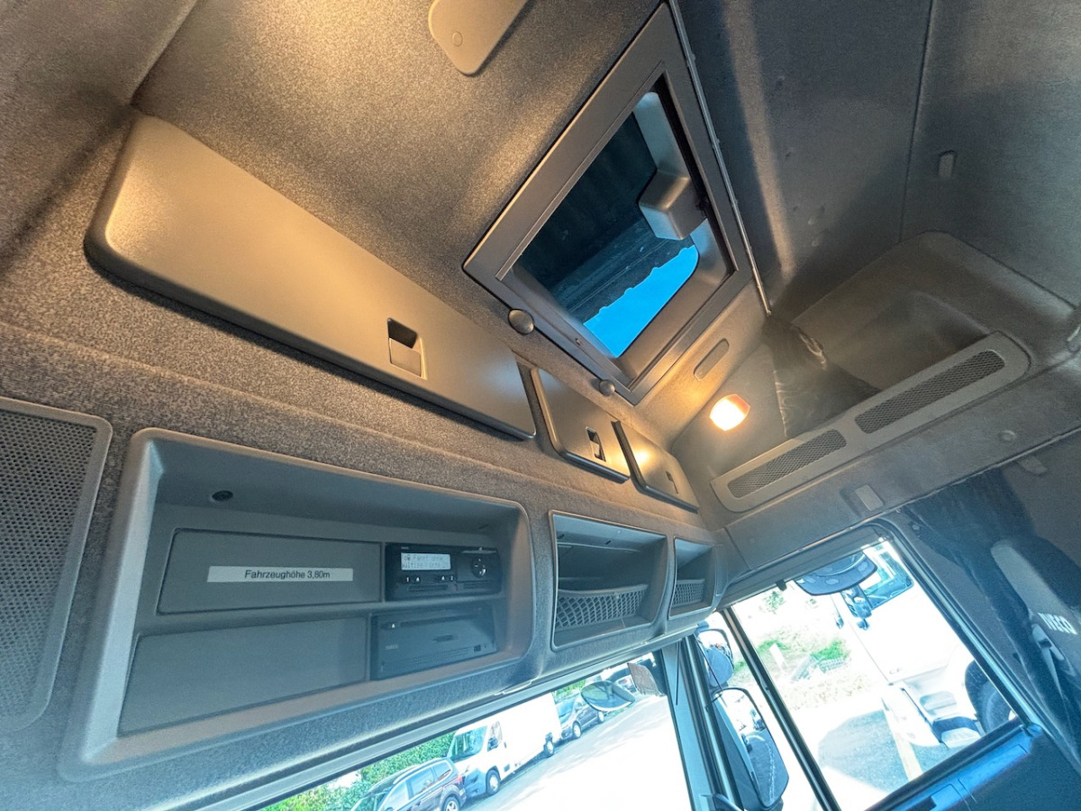 Camião de lona IVECO 190S40 Stralis: foto 9