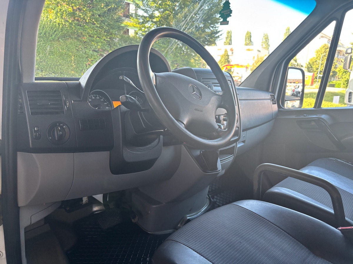 Carrinha de caixa aberta, Carrinha cabine dupla MERCEDES 316 CDI: foto 10