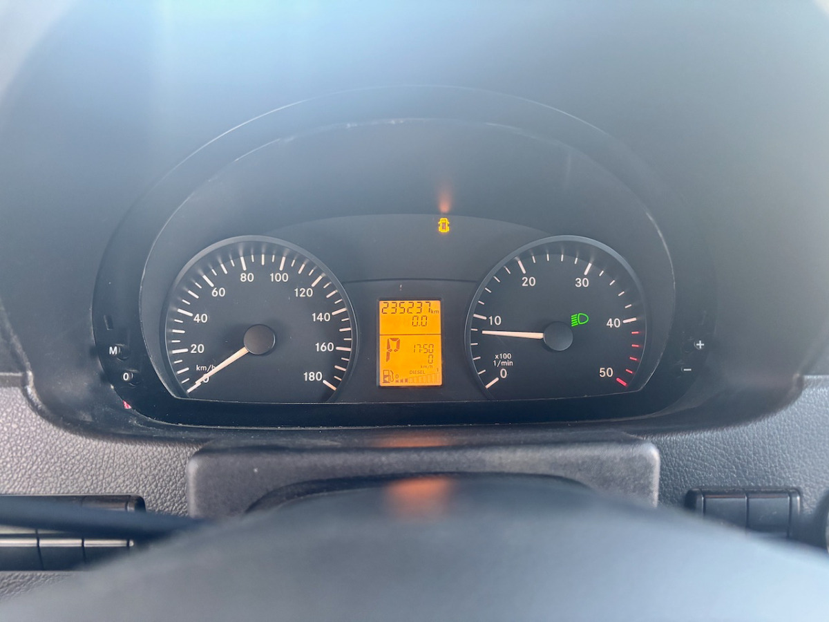 Carrinha de caixa aberta, Carrinha cabine dupla MERCEDES 316 CDI: foto 13