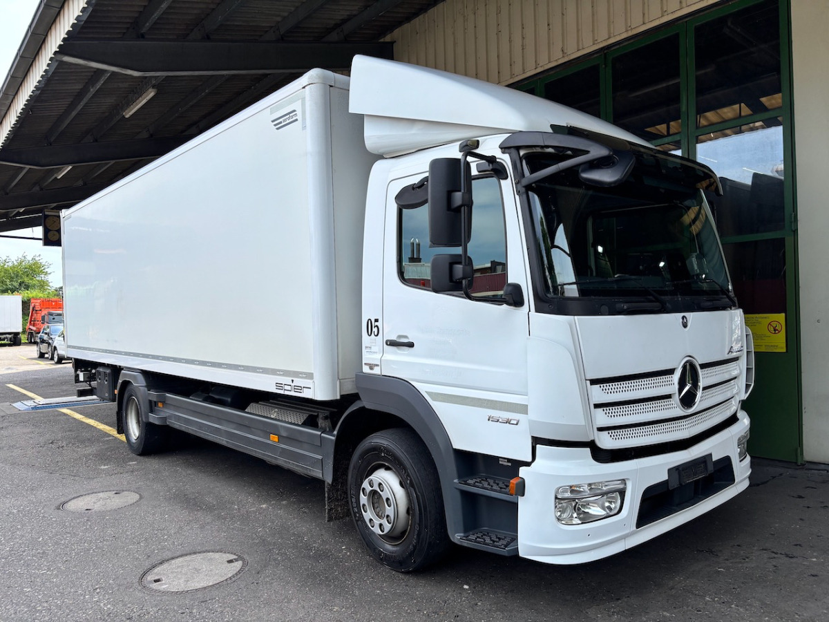 MERCEDES Atego 1530 - Camião furgão: foto 1 MERCEDES Atego 1530 - Camião furgão: foto 1