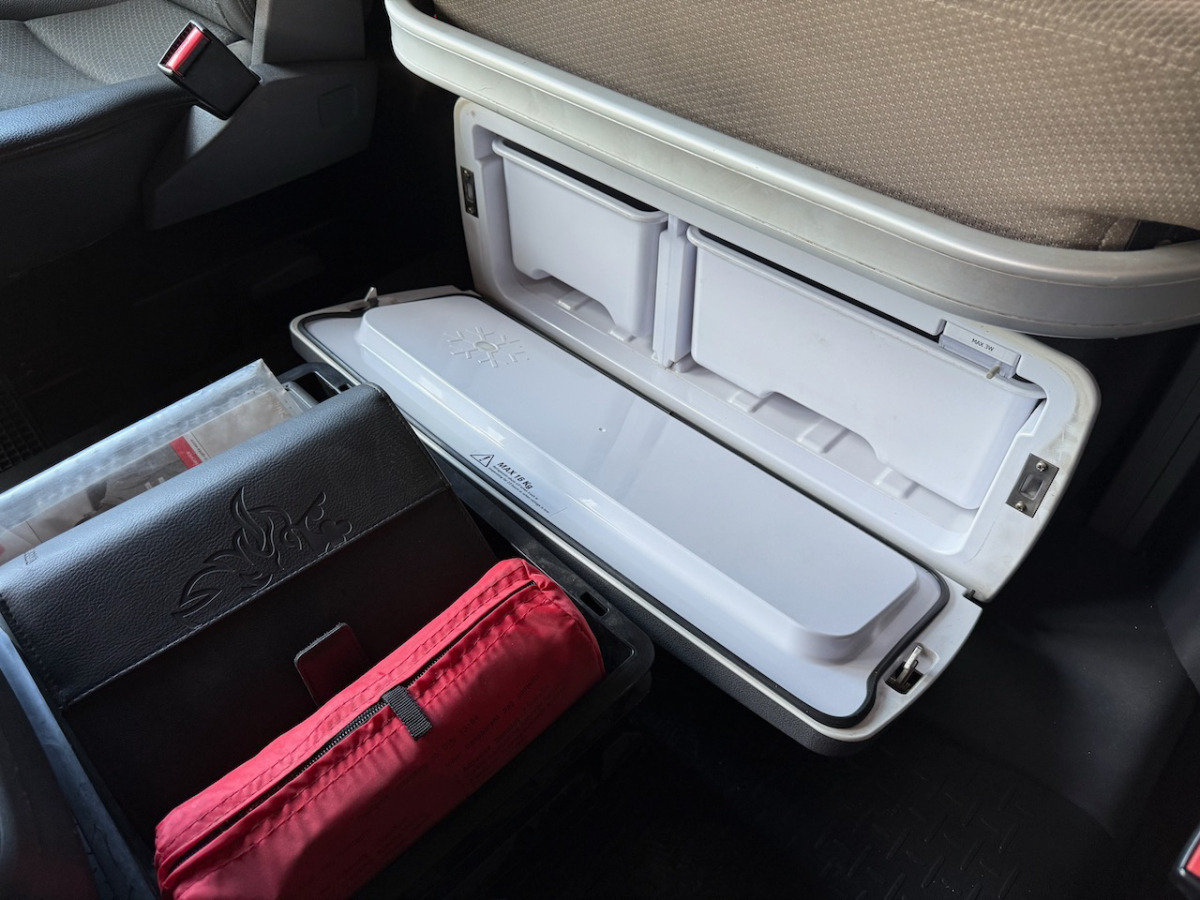 SCANIA R490     8x4 - Camião polibenne: foto 4 SCANIA R490     8x4 - Camião polibenne: foto 4