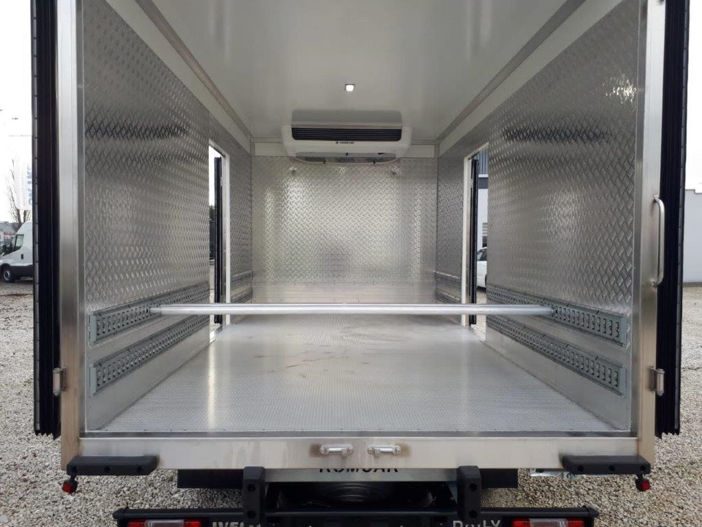 Iveco Daily 70C21A8 Tiefkühkoffer -18°C - Carrinha frigorífica: foto 1 Iveco Daily 70C21A8 Tiefkühkoffer -18°C - Carrinha frigorífica: foto 1