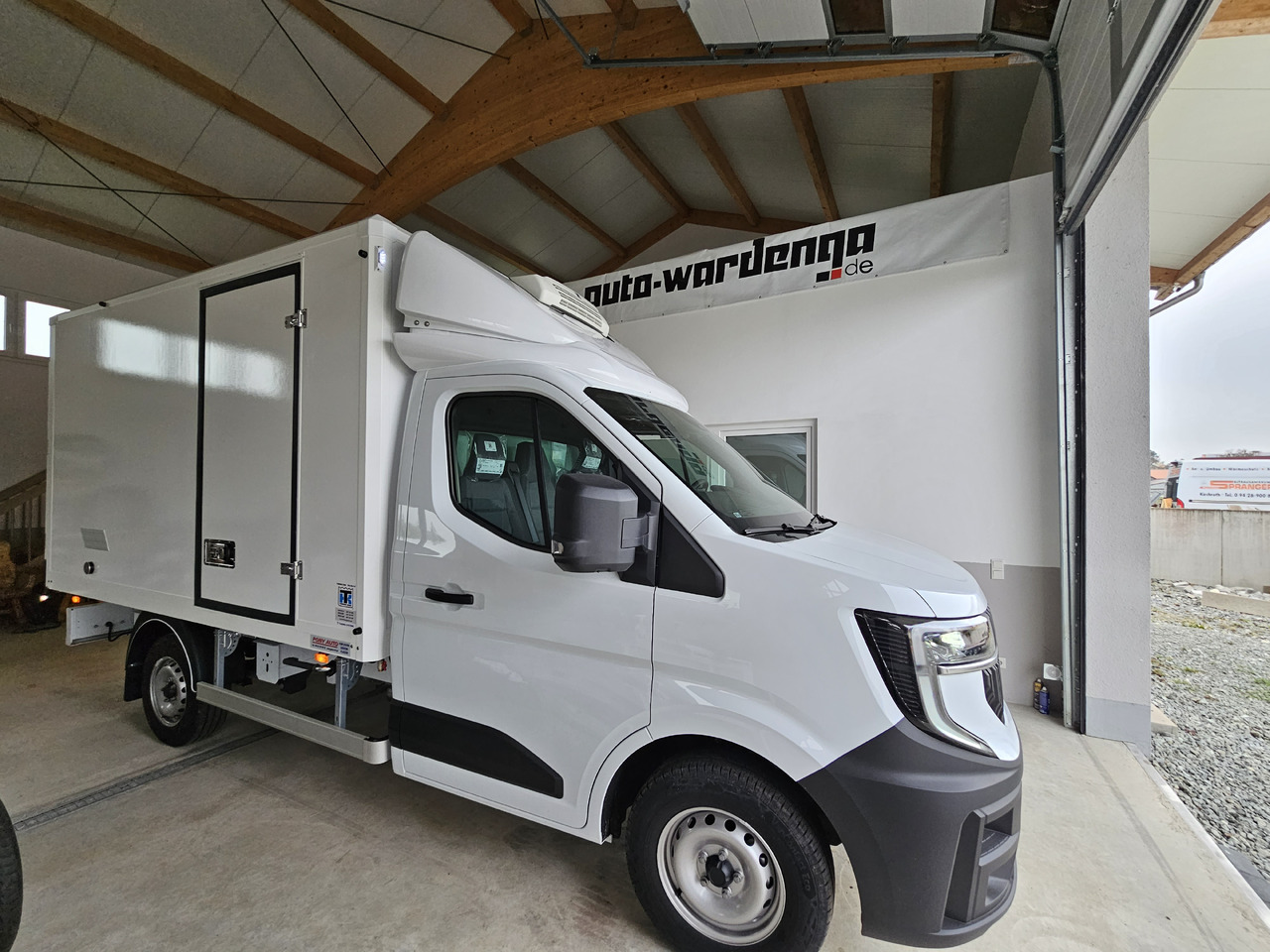 Renault Master Kühlkoffer O°/+20°C 230V Standkühlung - Carrinha frigorífica: foto 1 Renault Master Kühlkoffer O°/+20°C 230V Standkühlung - Carrinha frigorífica: foto 1