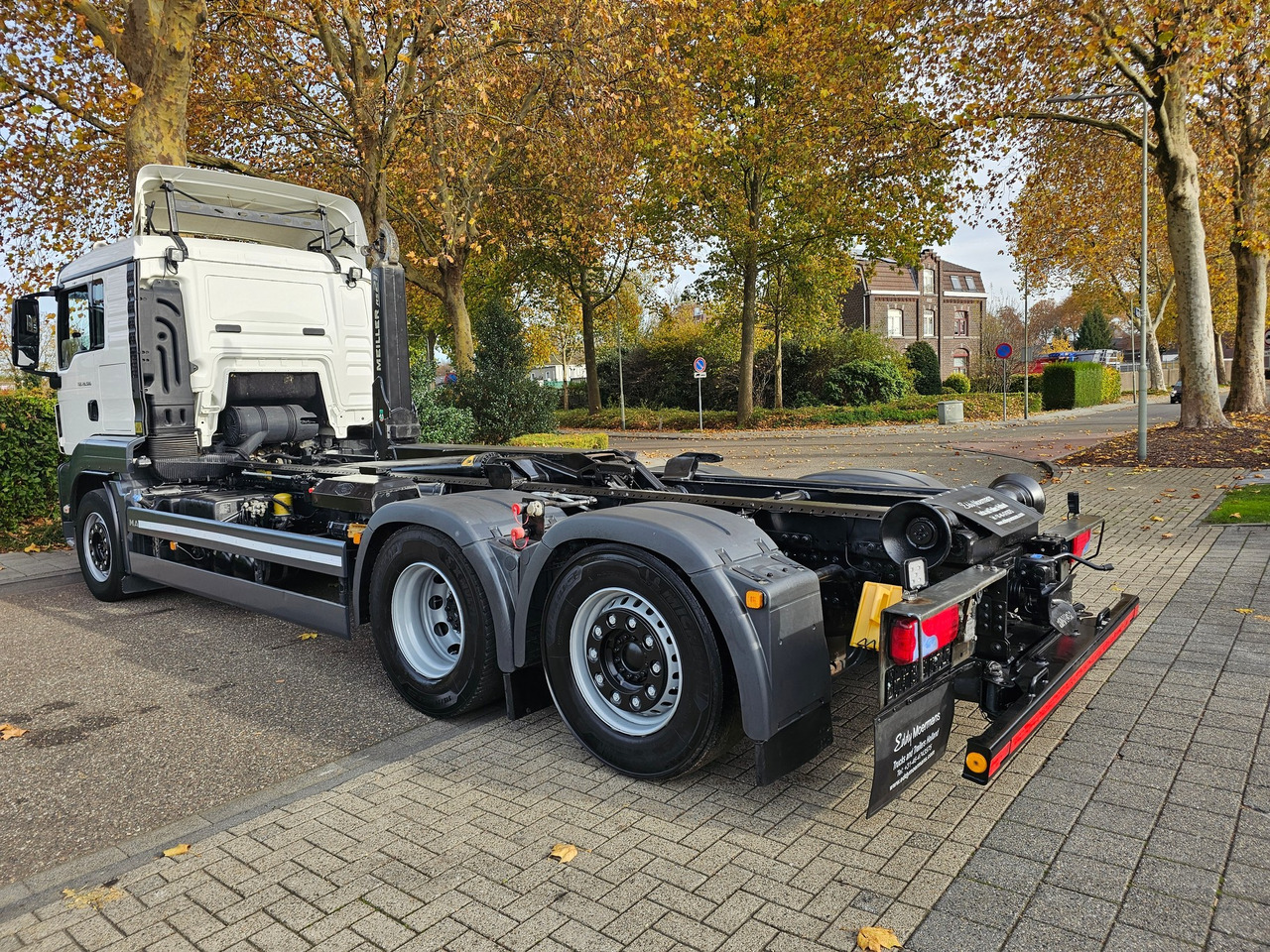 MAN TGS 28.500 L 6x2-4 Hooklift - Camião polibenne: foto 3 MAN TGS 28.500 L 6x2-4 Hooklift - Camião polibenne: foto 3