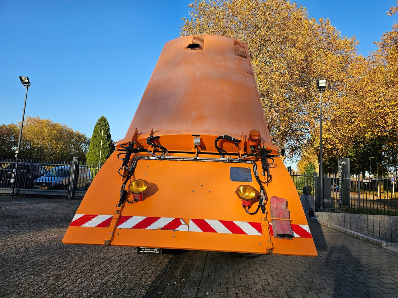 Mercedes Benz Atergo 1518 - Varredora urbana: foto 5 Mercedes Benz Atergo 1518 - Varredora urbana: foto 5