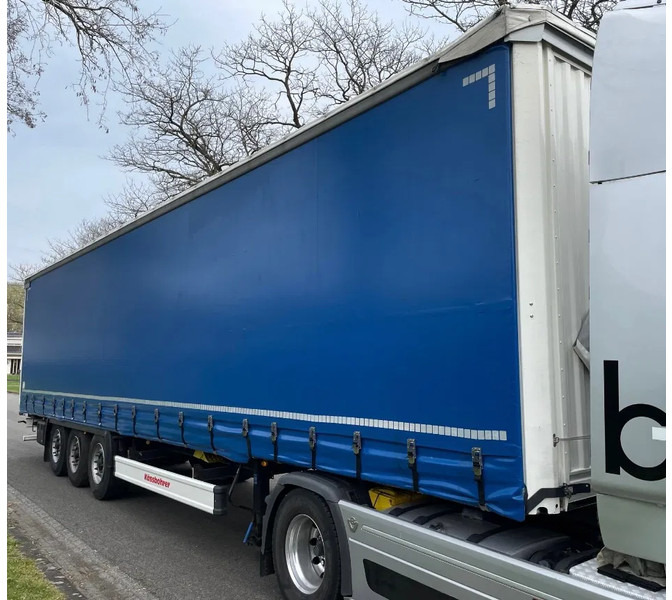 Kässbohrer Trailer heeft nu laadklep 2000 KG - Semi-reboque de lona: foto 5 Kässbohrer Trailer heeft nu laadklep 2000 KG - Semi-reboque de lona: foto 5