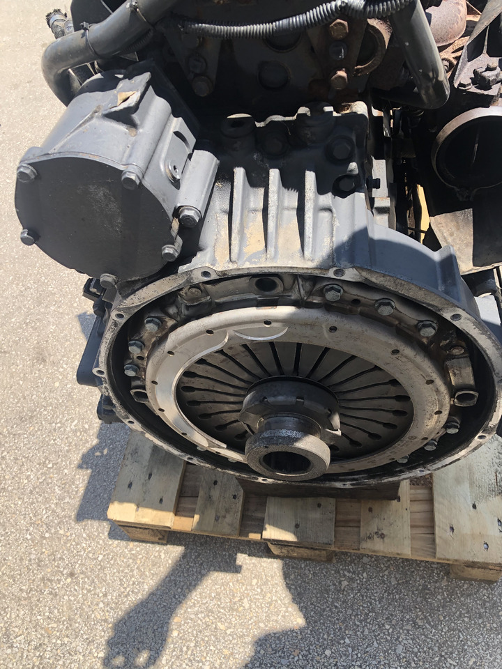 AXOR OM926LA EURO 3 - Motor e peças por Camião: foto 4 AXOR OM926LA EURO 3 - Motor e peças por Camião: foto 4