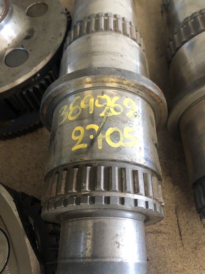 DRIVE SHAFT-MAIN SHAFT-PLANETARY CARRIER ACTROS GEARBOX G240 - Caixas de velocidade e peças por Camião: foto 4 DRIVE SHAFT-MAIN SHAFT-PLANETARY CARRIER ACTROS GEARBOX G240 - Caixas de velocidade e peças por Camião: foto 4