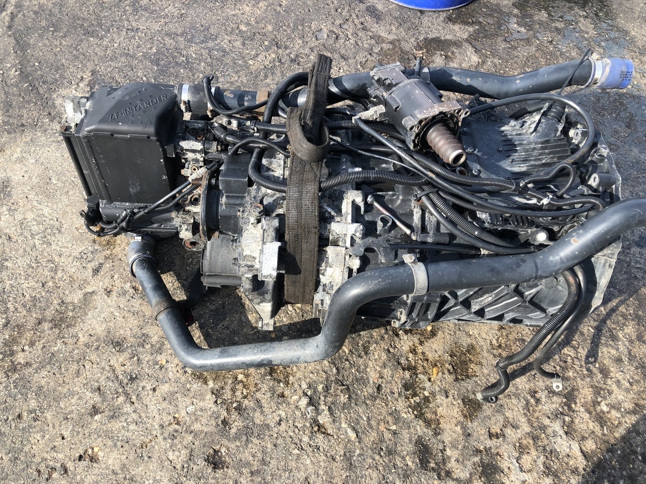 GEARBOX ZF ASTRONIC FOR MAN TGA 12AS2131-INTARTER - Caixa de velocidade por Camião: foto 1 GEARBOX ZF ASTRONIC FOR MAN TGA 12AS2131-INTARTER - Caixa de velocidade por Camião: foto 1